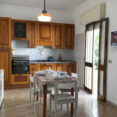 Ferienhaus Antonietta Torre Lapillo
