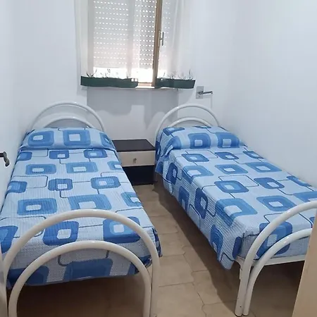 Antonietta Сasa de vacaciones *