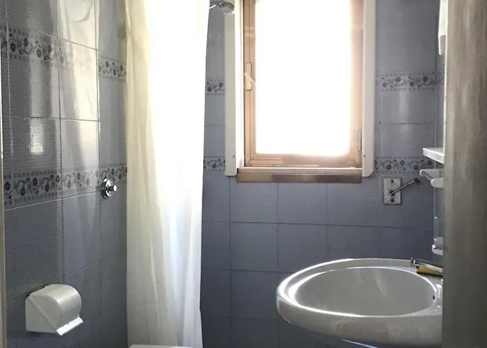 Antonietta Nyaraló Torre Lapillo